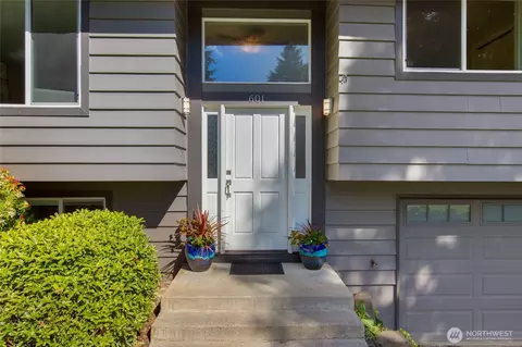 Entry Way - 601 220th St SW, Bothell, WA 98021 photo 1 of 2