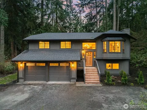 15817 SE Newport Way, Bellevue, WA 98006