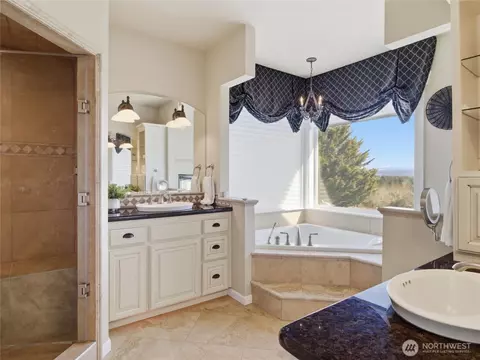 Bath - 2510 Cascade Dr E, Roy, WA 98580 photo 1 of 5
