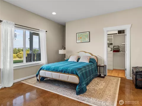 Bedroom - 2510 Cascade Dr E, Roy, WA 98580 photo 3 of 3