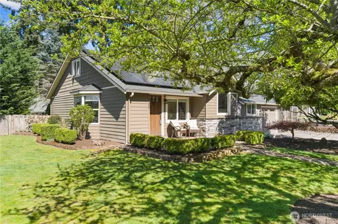 10007 114th Pl NE, Kirkland, WA 98033