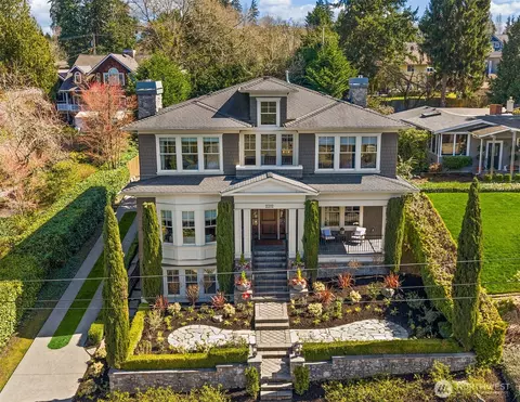 2212 77th Ave SE, Mercer Island, WA 98040