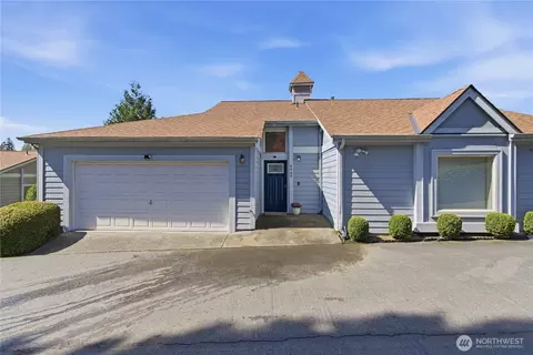 4063 Flora Dr, Fircrest, WA 98466