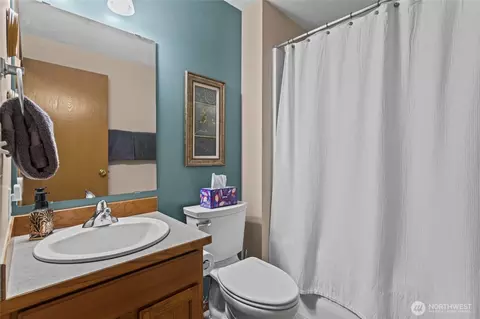 Bath - 21701 31st Ave E, Spanaway, WA 98387 photo 3 of 3