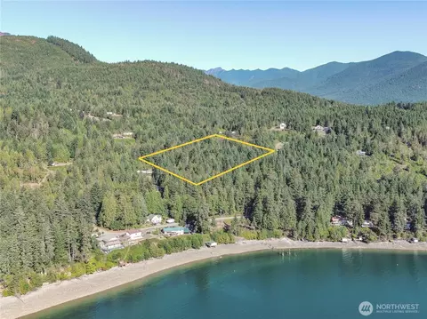 1 Nnn Juanita Dr, Brinnon, WA 98320