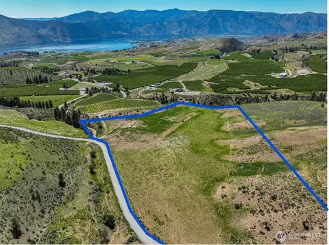 409 Chelan Ranch Rd, Chelan, WA 98816