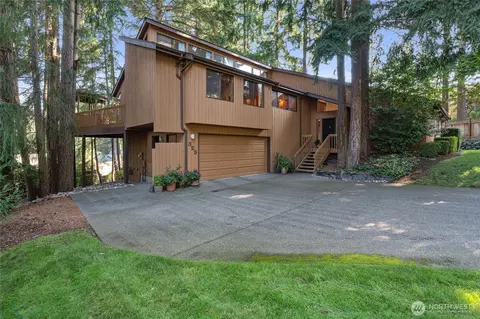 323 Keach Ct, Steilacoom, WA 98388