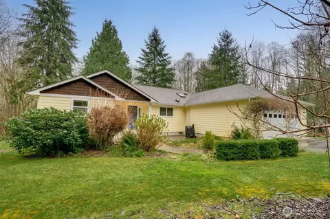 565 Mcadams Rd E, Longview, WA 98632