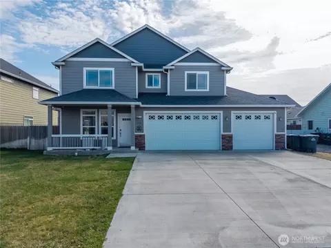 3425 W Glenmoor Dr, Moses Lake, WA 98837