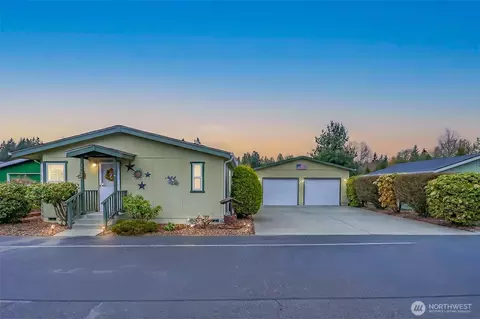 5101 E Grey Sea Eagle Ln SW, Tumwater, WA 98512