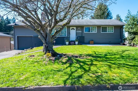 22941 105th Ave SE, Kent, WA 98031