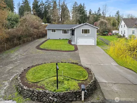 3606 Waller Rd E, Tacoma, WA 98443