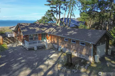 2390 Place Rd, Port Angeles, WA 98363