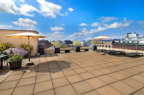 100 1st Ave S #8, Seattle, WA 98104