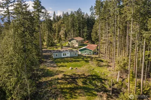 997 Old Olympic Hwy, Port Angeles, WA 98362