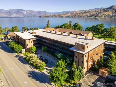 2220 W Woodin Ave #110, Chelan, WA 98816