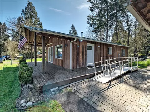 30 NE Brook Pl, Tahuya, WA 98588