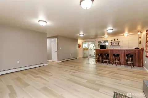 Living - 20808 SE 271st St, Covington, WA 98042 photo 5 of 7