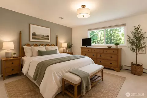 Bedroom - 20808 SE 271st St, Covington, WA 98042 photo 1 of 5