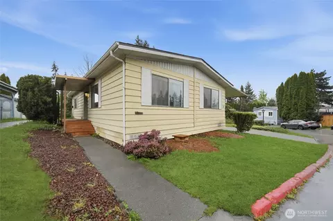 12605 E Gibson Rd #65, Everett, WA 98204 photo 2