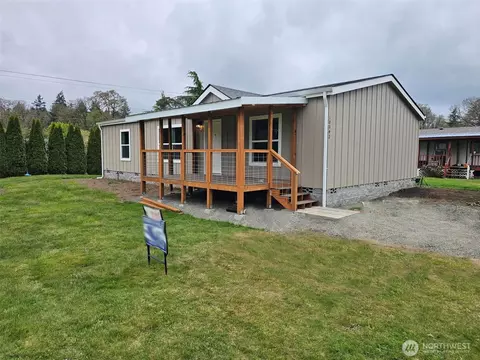18042 Sargent Rd SW #1, Rochester, WA 98579