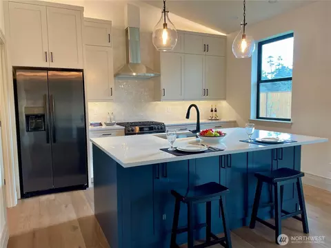 Kitchen - 11 Dover Ln, Sequim, WA 98382 photo 3 of 4