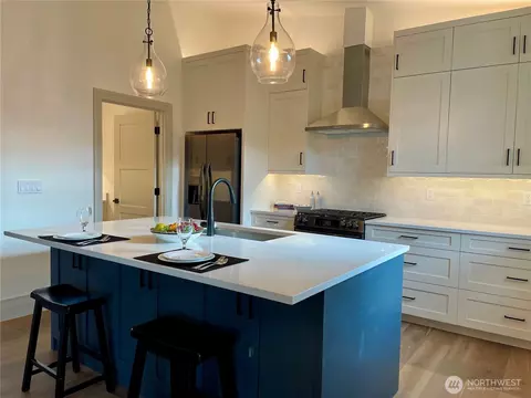Kitchen - 11 Dover Ln, Sequim, WA 98382 photo 2 of 4