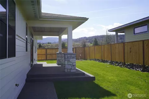 Exterior - 11 Dover Ln, Sequim, WA 98382 photo 4 of 4