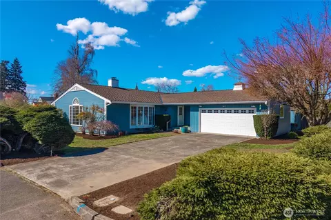 1825 Rainier Ct, Sumner, WA 98390