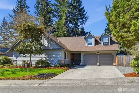 17035 136th Pl SE, Renton, WA 98058