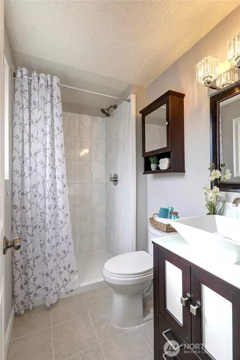 Bath - 22426 3rd Pl W, Bothell, WA 98021 photo 1 of 2