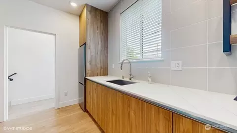 Other - 442 13th Ave, Seattle, WA 98122 photo 6 of 13