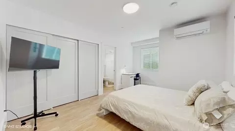 Other - 442 13th Ave, Seattle, WA 98122 photo 9 of 13