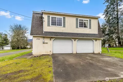 17703 W Big Lake Blvd, Mount Vernon, WA 98274