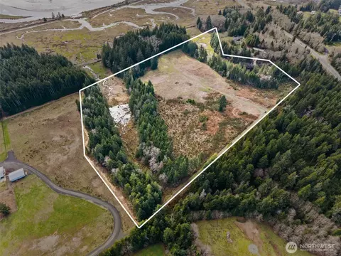75 Bear Meadows Ln, Aberdeen, WA 98520