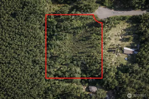 33044 SE Coachman Ct, Olalla, WA 98359
