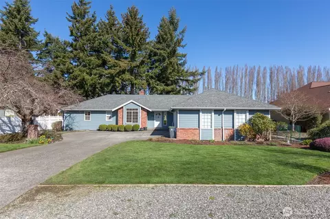 170 Hurricane Ridge Dr, Sequim, WA 98382