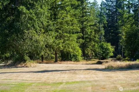 7123 115th Ave SW, Olympia, WA 98512