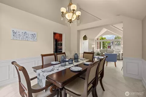 Dining - 2602 57th St SW, Everett, WA 98203 photo 2 of 3