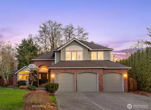 2602 57th St SW, Everett, WA 98203