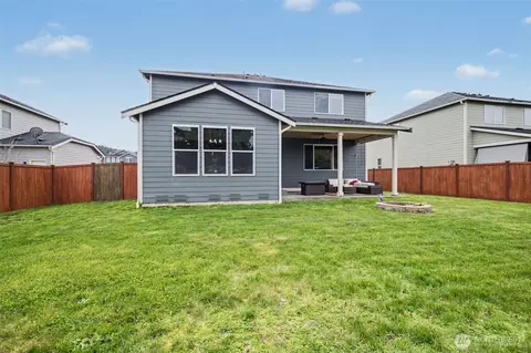 Exterior - 207 Fielding St NE, Orting, WA 98360 photo 5 of 7