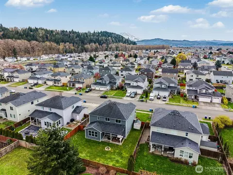 View/Area - 207 Fielding St NE, Orting, WA 98360 photo 4 of 4