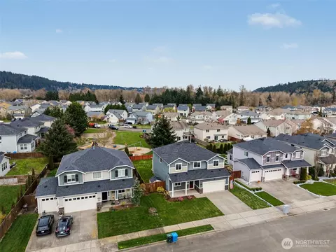 View/Area - 207 Fielding St NE, Orting, WA 98360 photo 3 of 4
