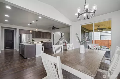 Dining - 207 Fielding St NE, Orting, WA 98360 photo 2 of 2