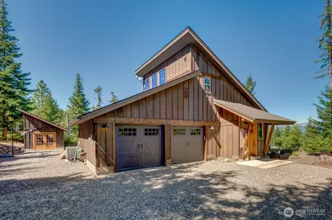 240 Snow Ridge Dr, Cle Elum, WA 98922