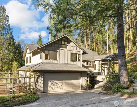 17055 37th Ave NE, Lake Forest Park, WA 98155
