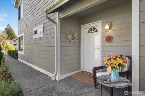 3365 SW Simmons Mill Ct #B, Olympia, WA 98512