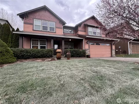 762 Ilwaco Pl NE, Renton, WA 98059