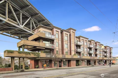 3217 Eastlake Ave E #302, Seattle, WA 98102