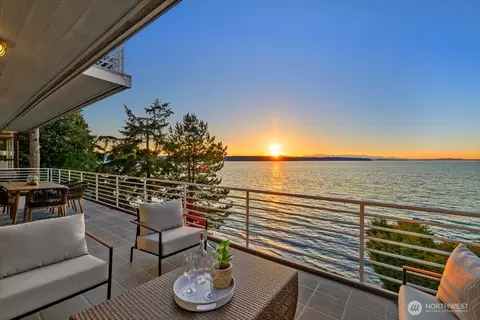16733 Maplewild Ave SW, Burien, WA 98166